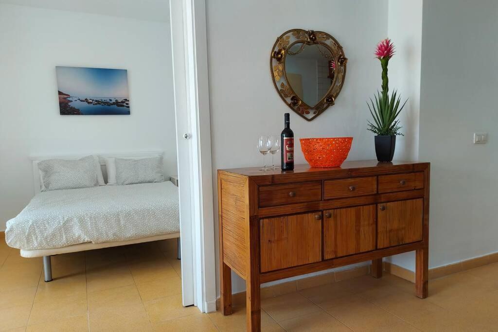 بلايا ذيل كورا Ertel Suite Monte Golf-Vista Mar المظهر الخارجي الصورة