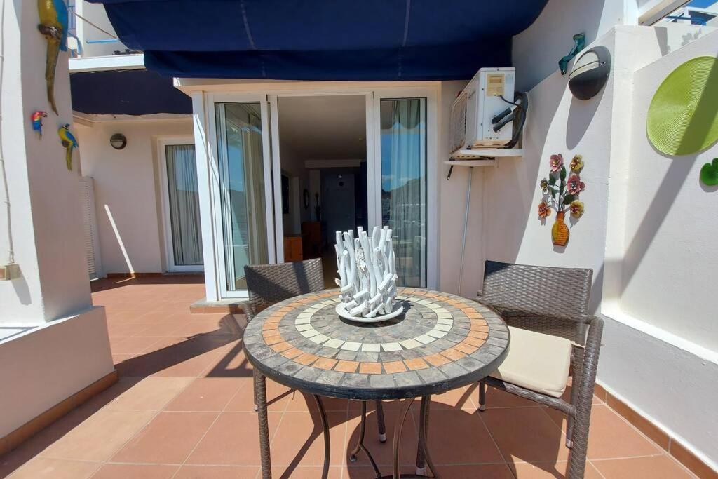 بلايا ذيل كورا Ertel Suite Monte Golf-Vista Mar المظهر الخارجي الصورة