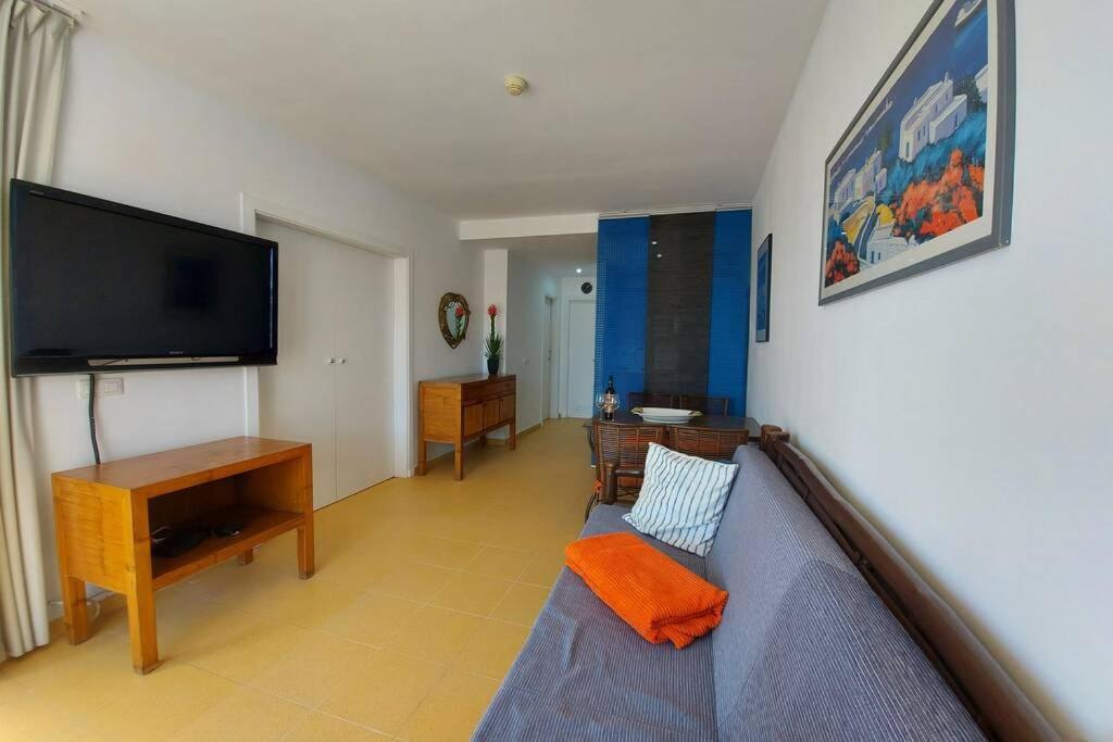 بلايا ذيل كورا Ertel Suite Monte Golf-Vista Mar المظهر الخارجي الصورة